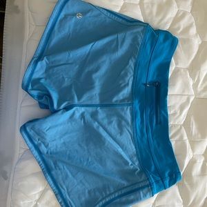 Lululemon shorts size 6